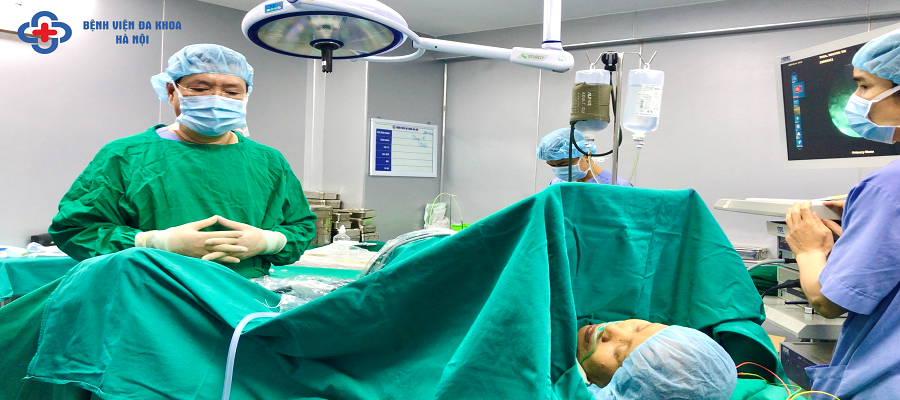 Nội soi tán sỏi niệu quản là phương pháp đang áp dụng tại Bệnh viện đa khoa Hà Nội
