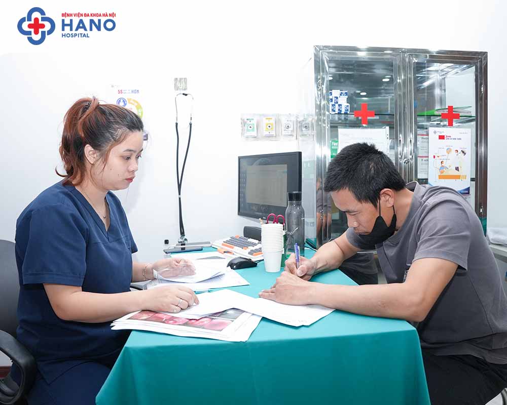 Điều kiện và mức chi trả của BHYT khi cắt trĩ